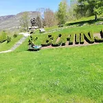 Ana Apartman